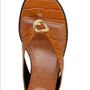 Givenchy leather sandals. size 41. Brand New with a box!